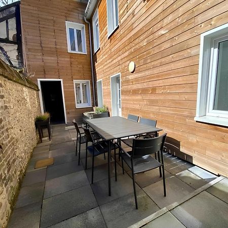 Maison Familiale Avec Exterieur Menage Et Linges Inclus Rouen Exterior photo