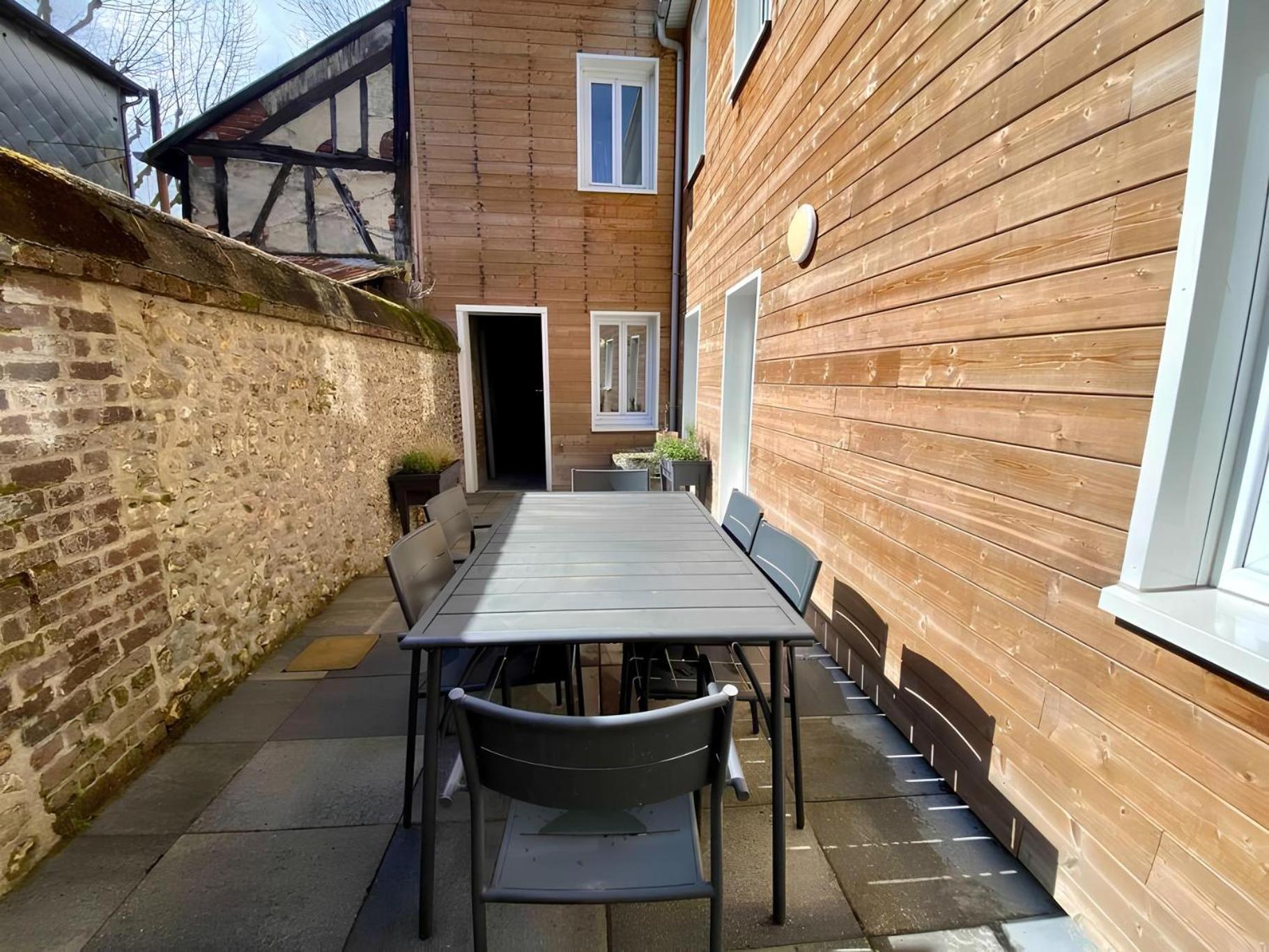 Maison Familiale Avec Exterieur Menage Et Linges Inclus Rouen Exterior photo